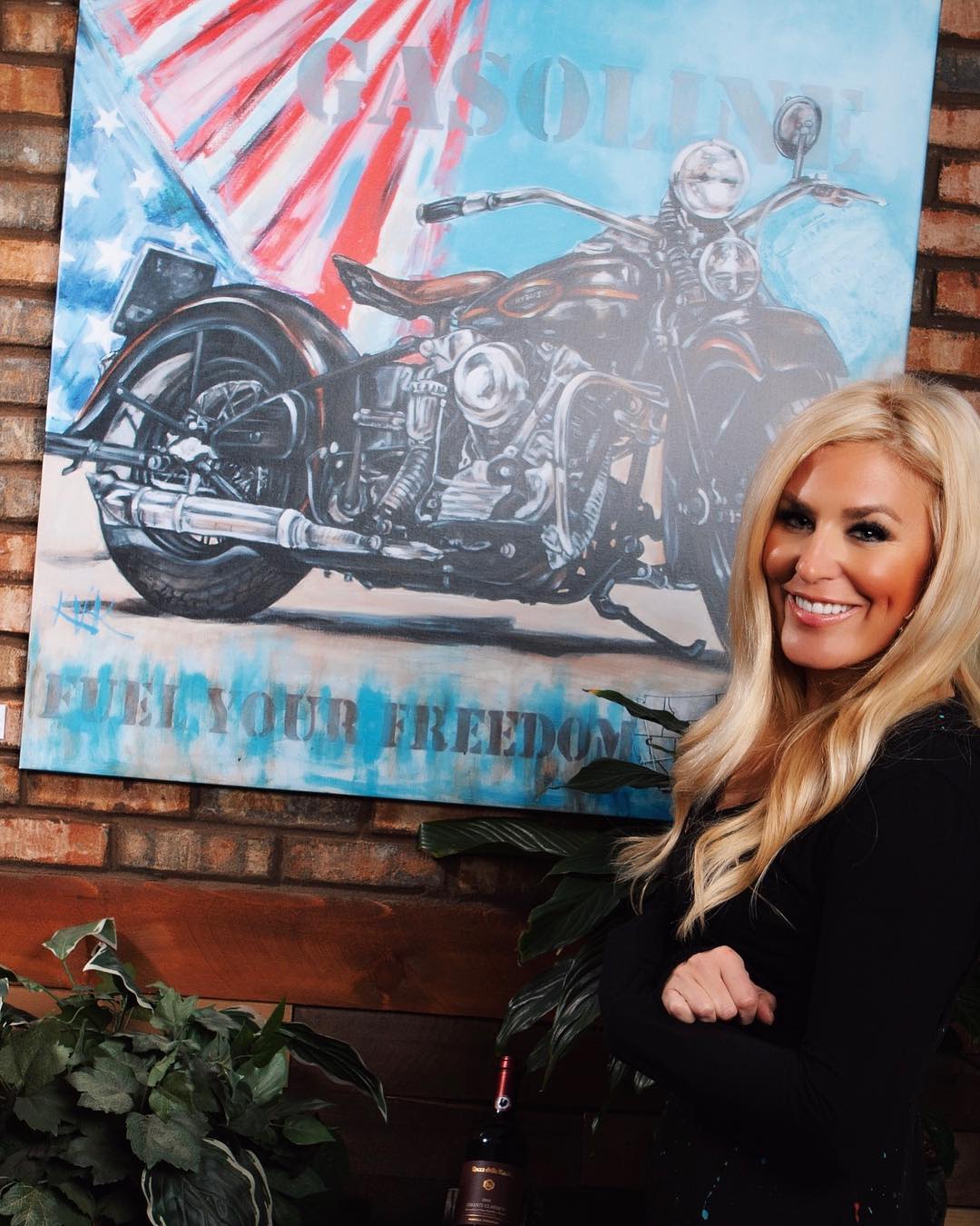 Born Free by Art by KVK seen at The Bourbon Cellar, Scottsdale Wescover