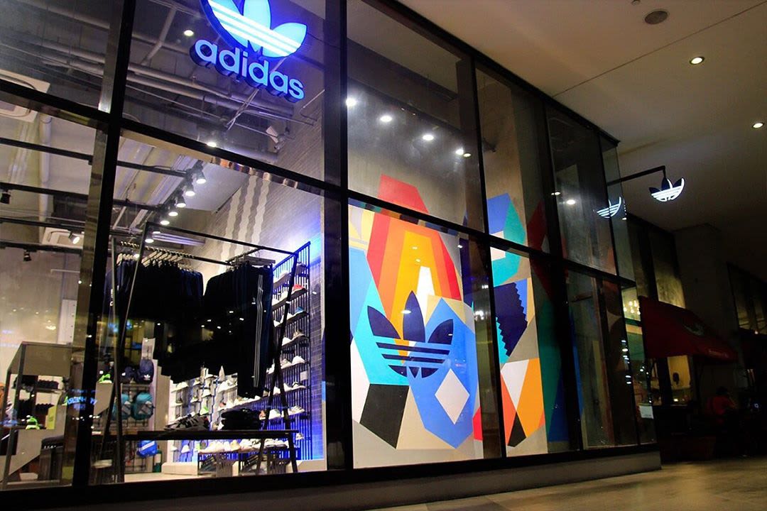 uptown mall adidas