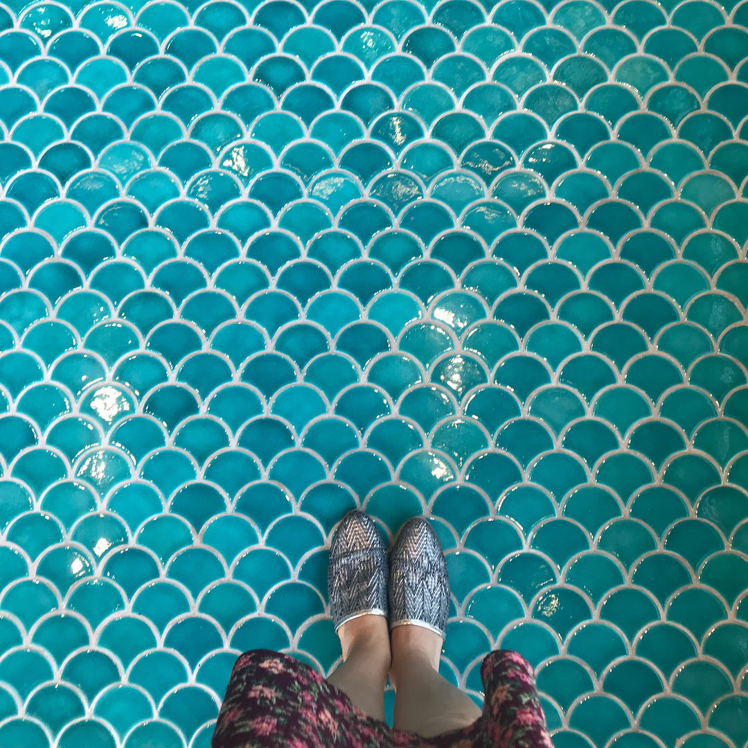Blue fish scale tile floor