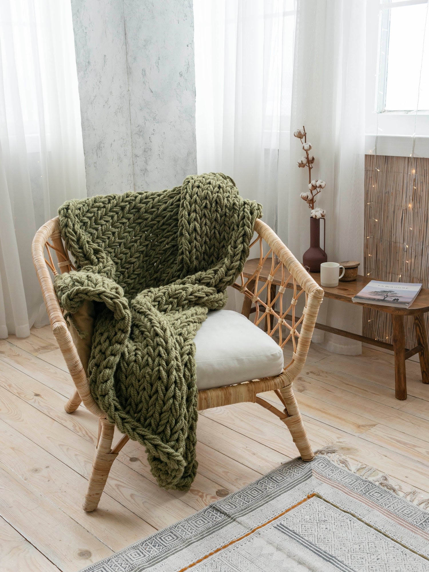 Chunky knit green online throw