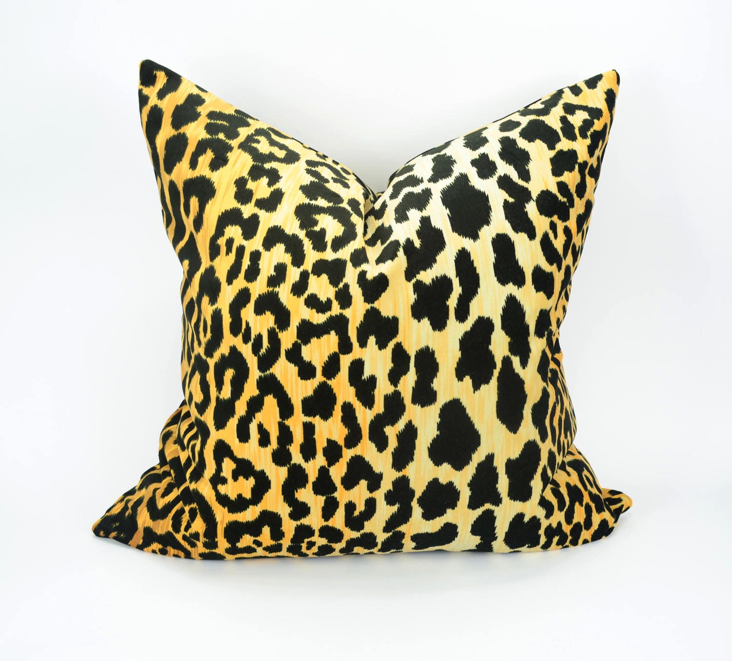 Cheetah print lumbar outlet pillow