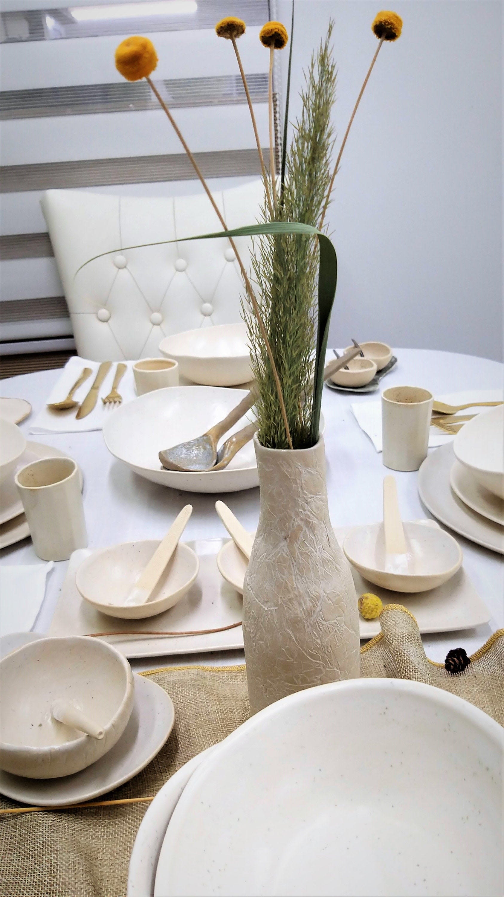 Easter dinnerware store