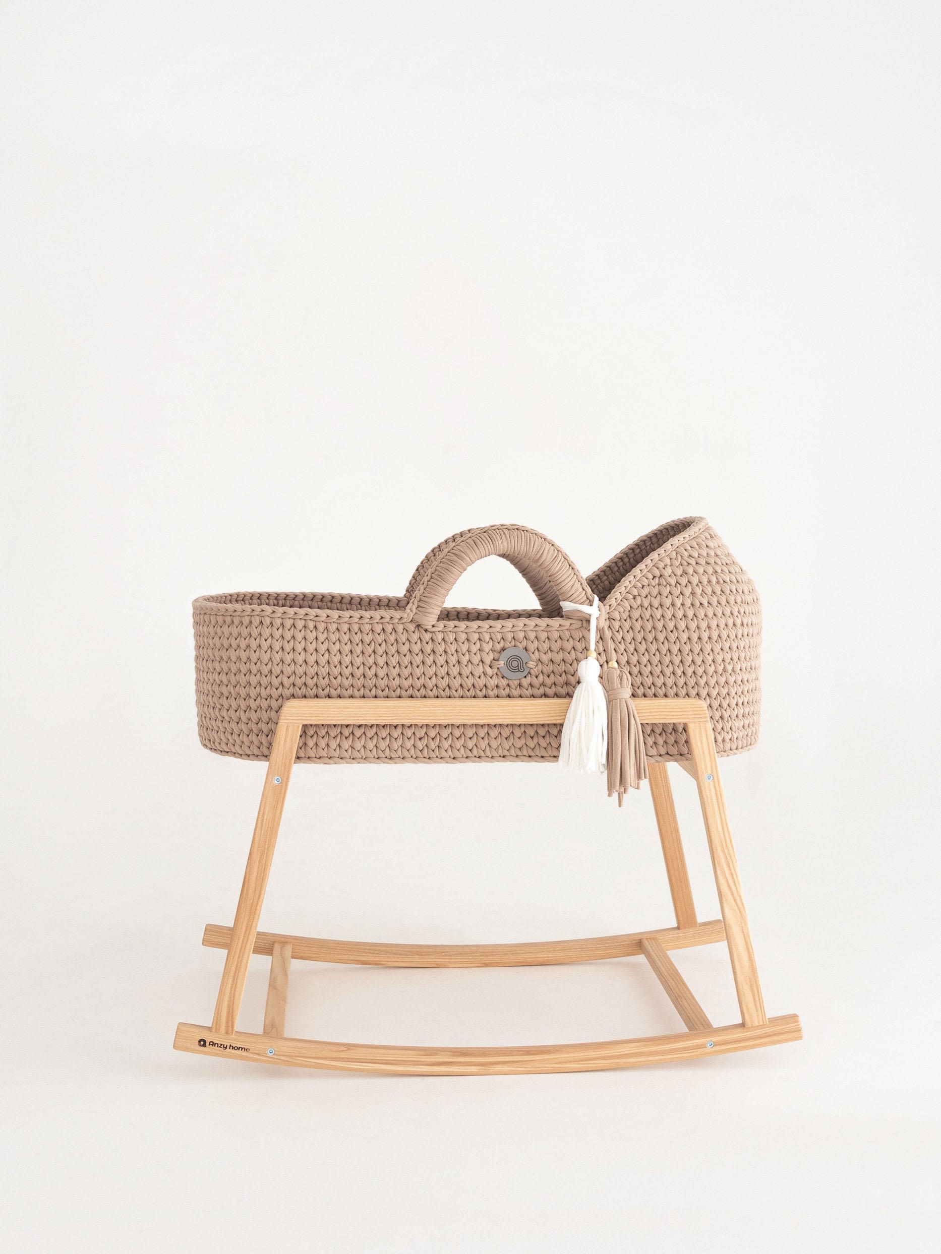 XL Baby Moses basket with round hood by Anzy Home