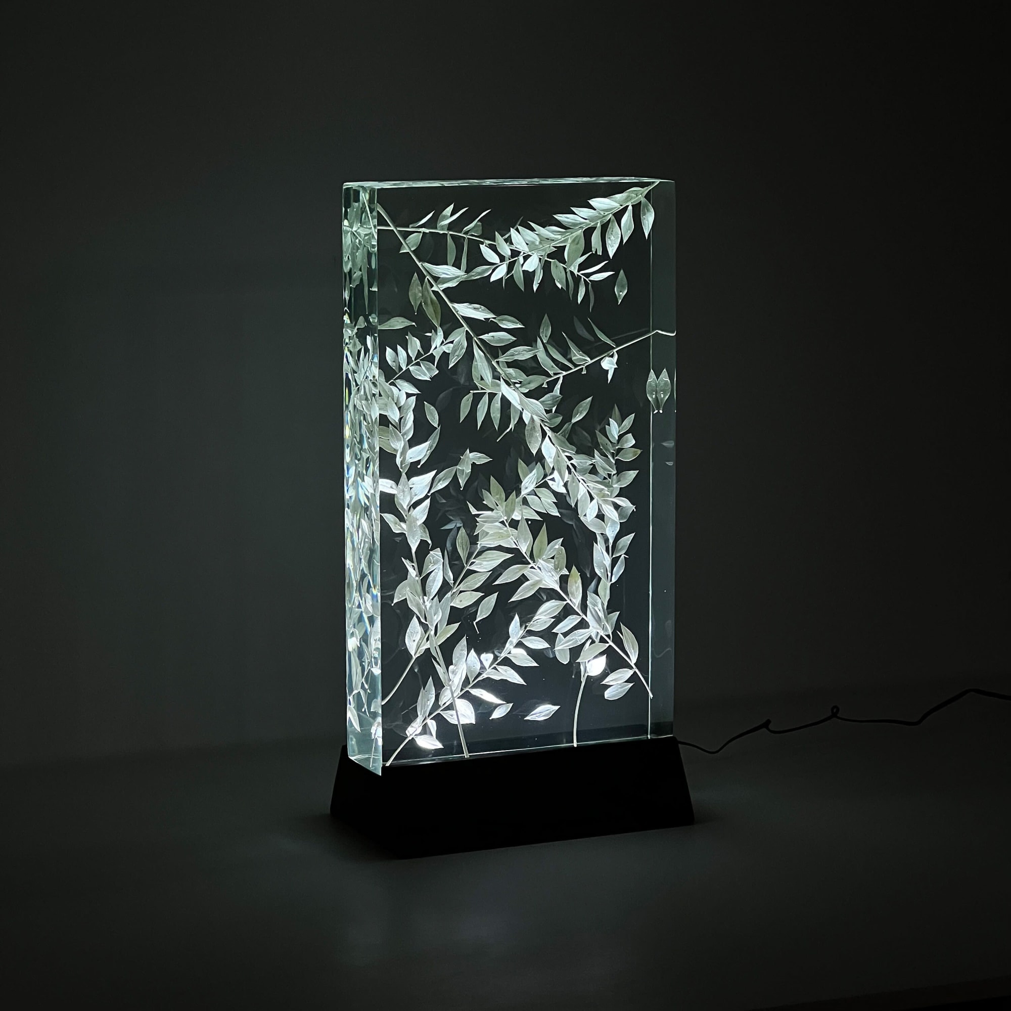 Customised Epoxy Resin Lamp With Dried Flowers, Night Light, Unique Gifts,  Special Occasions 