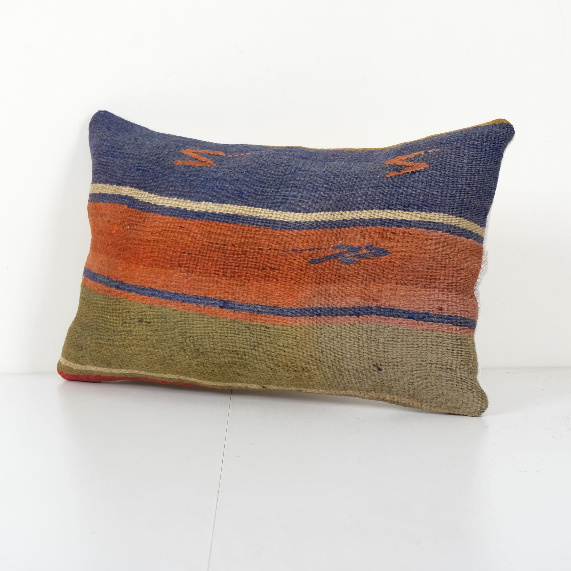 Kilim lumbar pillow discount covers
