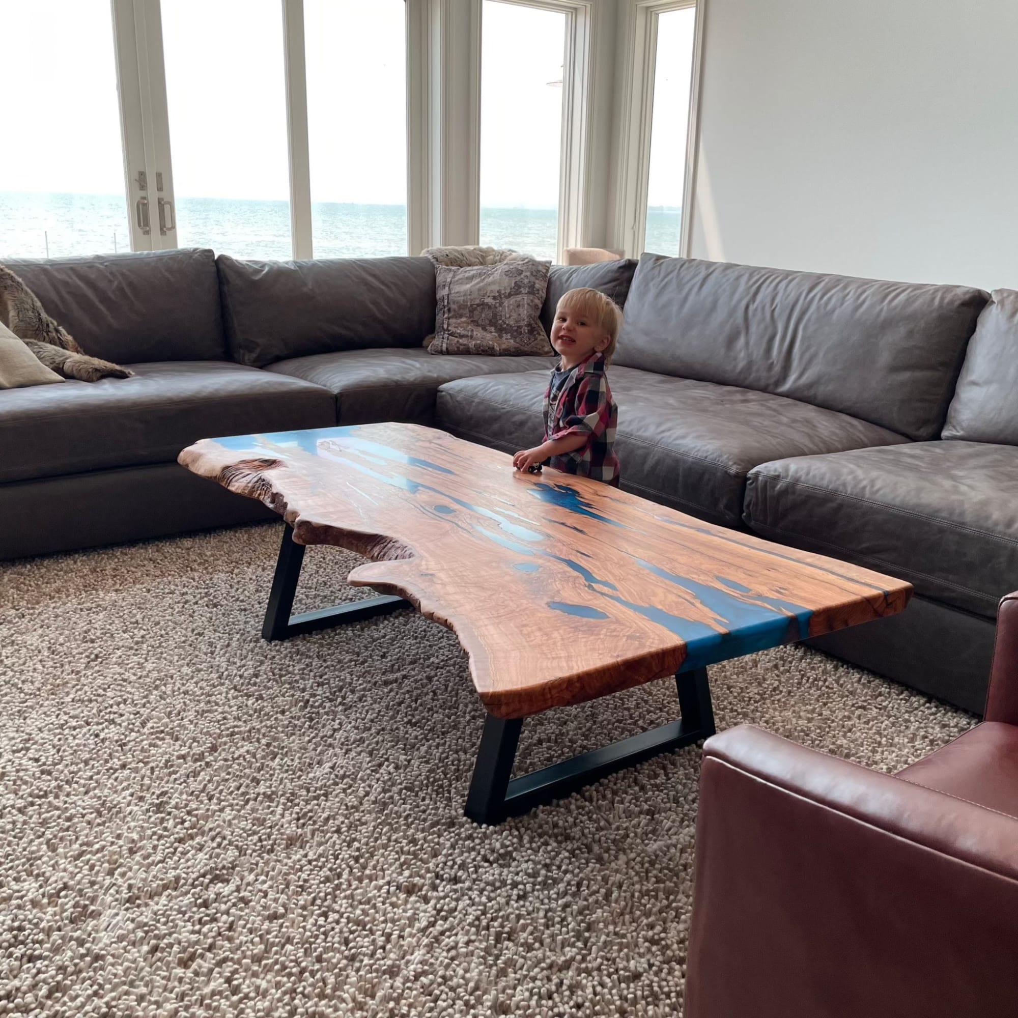 Live edge epoxy resin 2024 coffee table