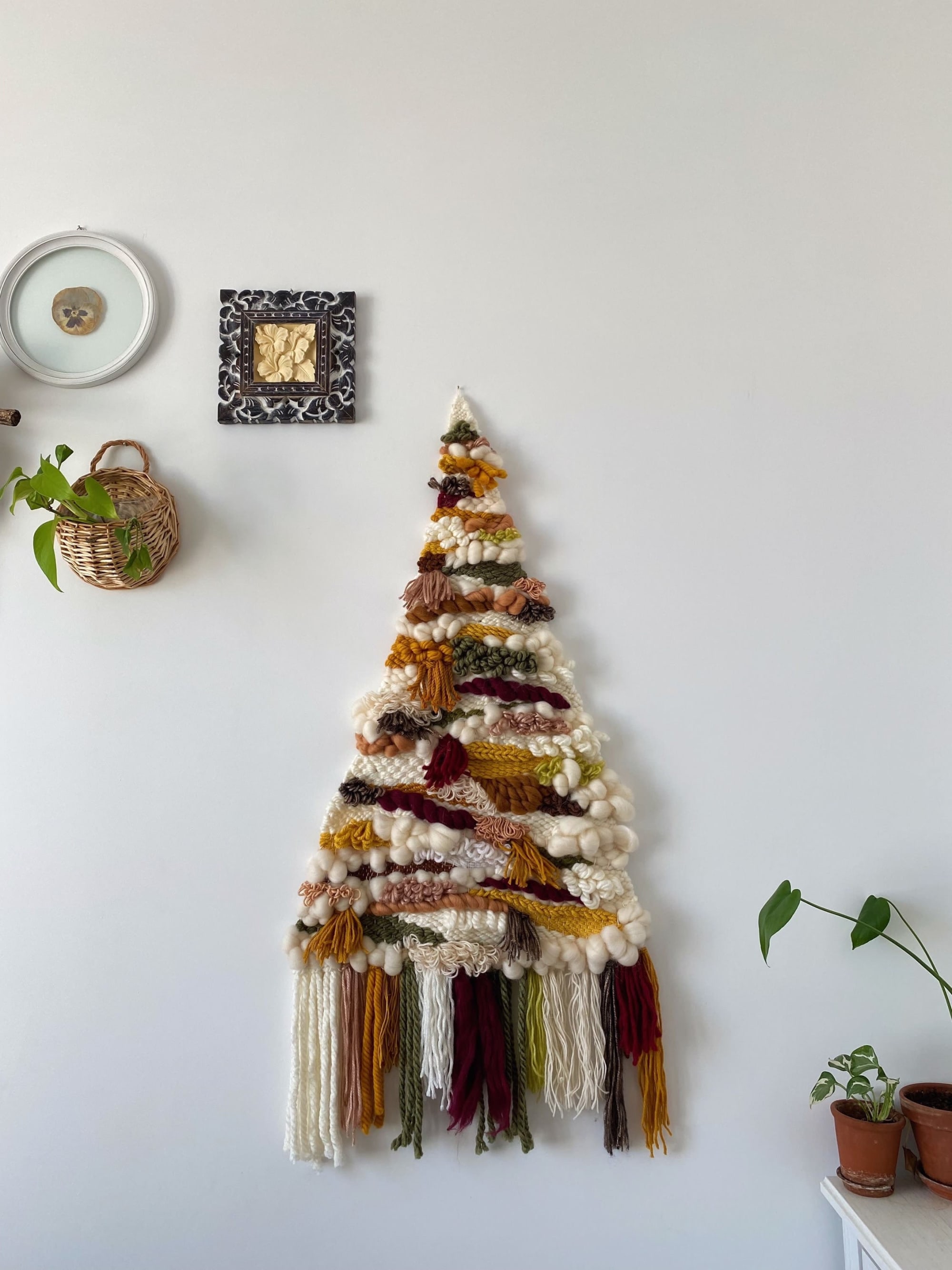 Vintage White Macrame Christmas Tree Wall Hanging Pink Wooden