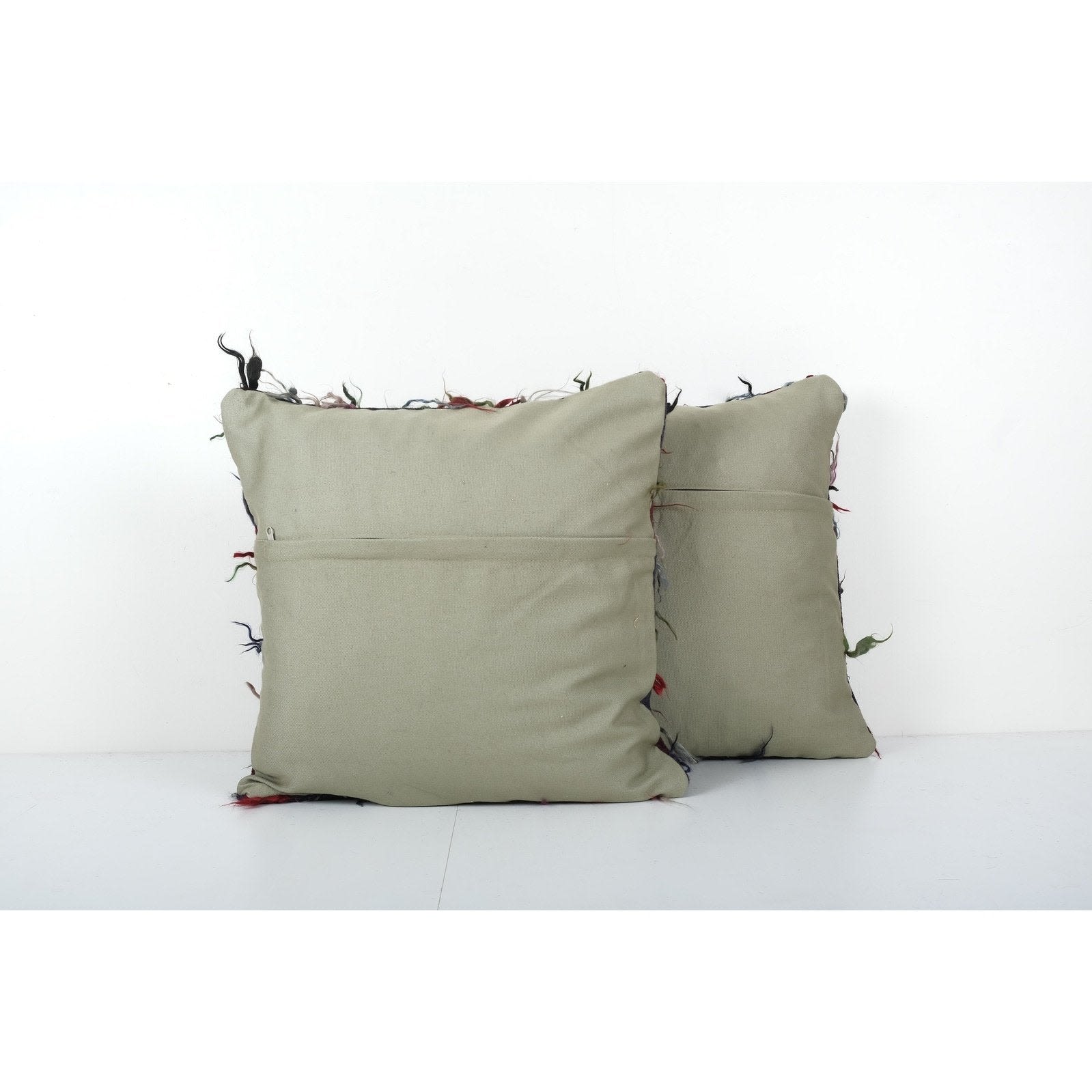 Flokati pillow hotsell