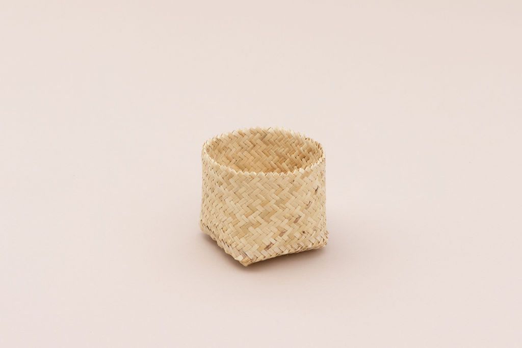 NEEPA HUT: Storage Rattan Planter Basket