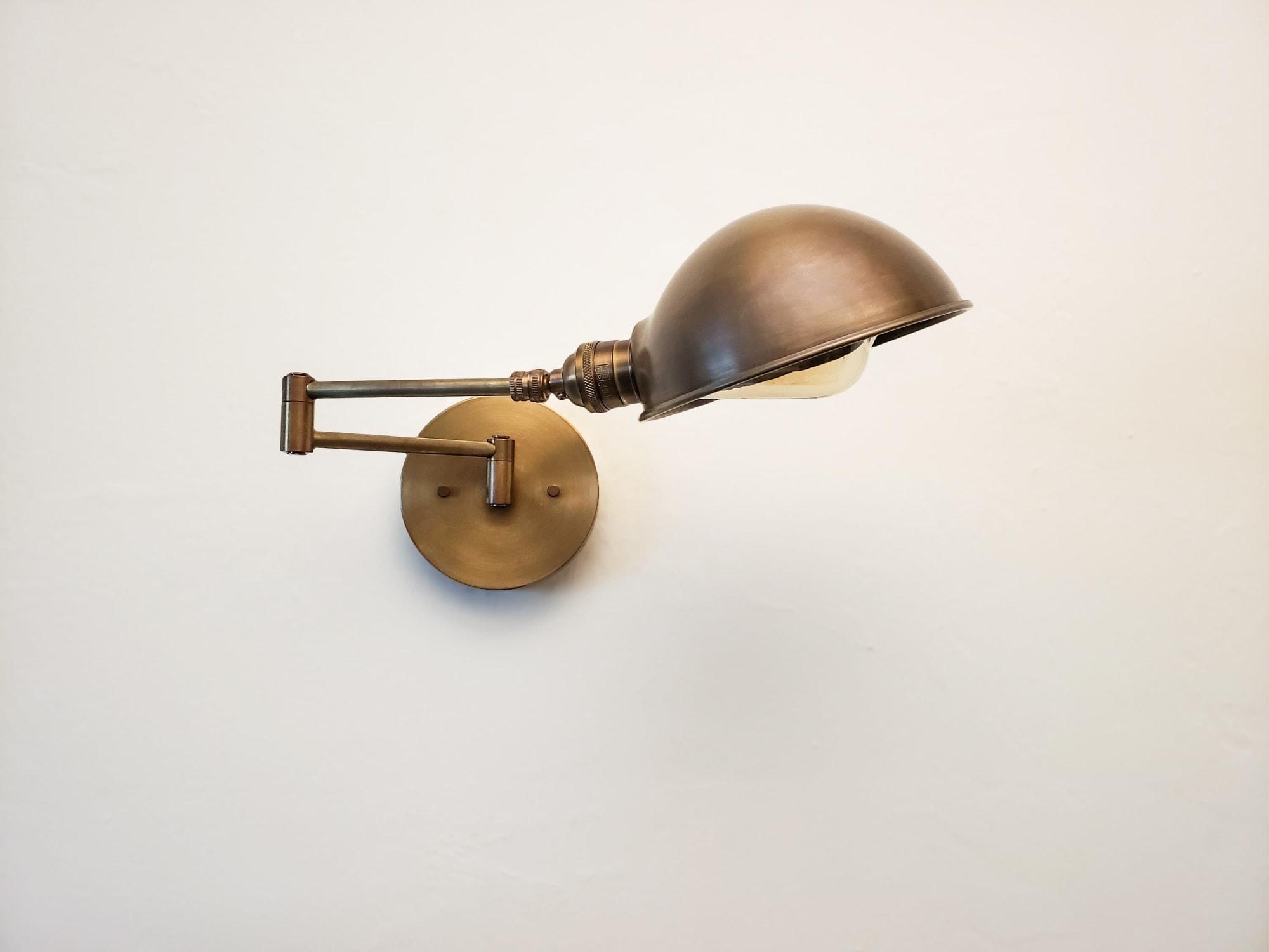 Swing Arm Adjustable Wall Light - Antique Brass - Gold by Retro