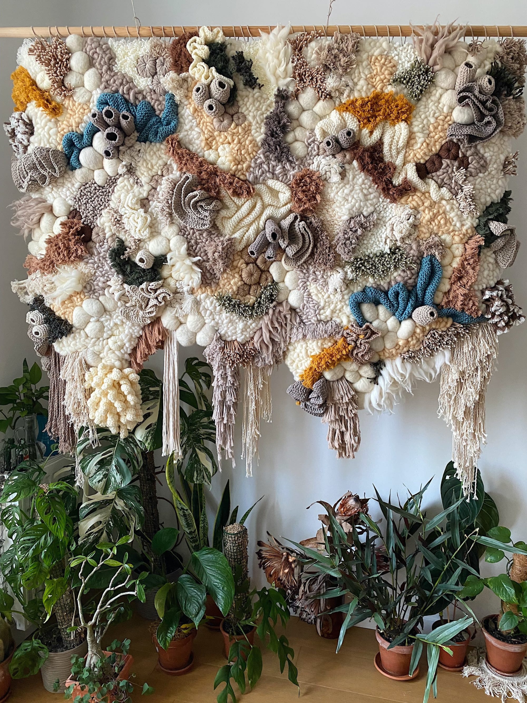 Unique coral reef wall decoration by Awesome Knots