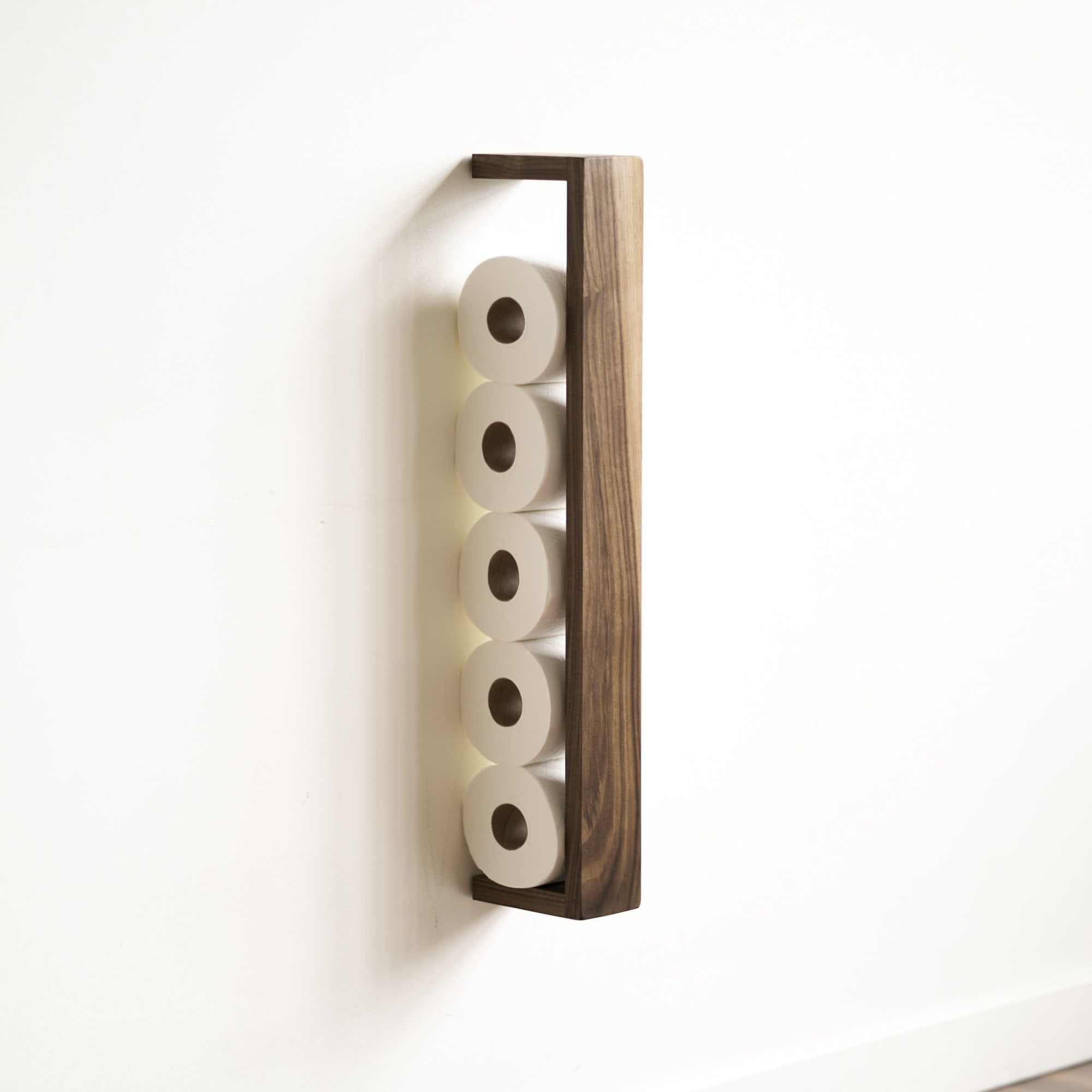 5 Favorites: The No-Drill Instant Paper Towel Holder - Remodelista