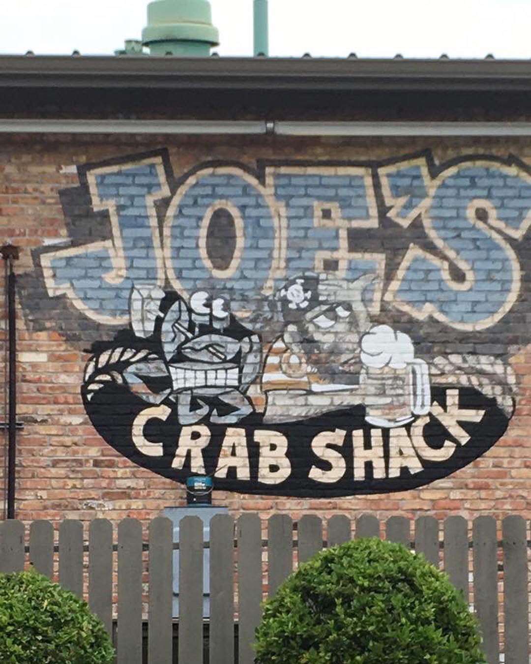Joe’s Crab Shack mural by Sheri JohnsonLopez seen at Joe's Crab Shack