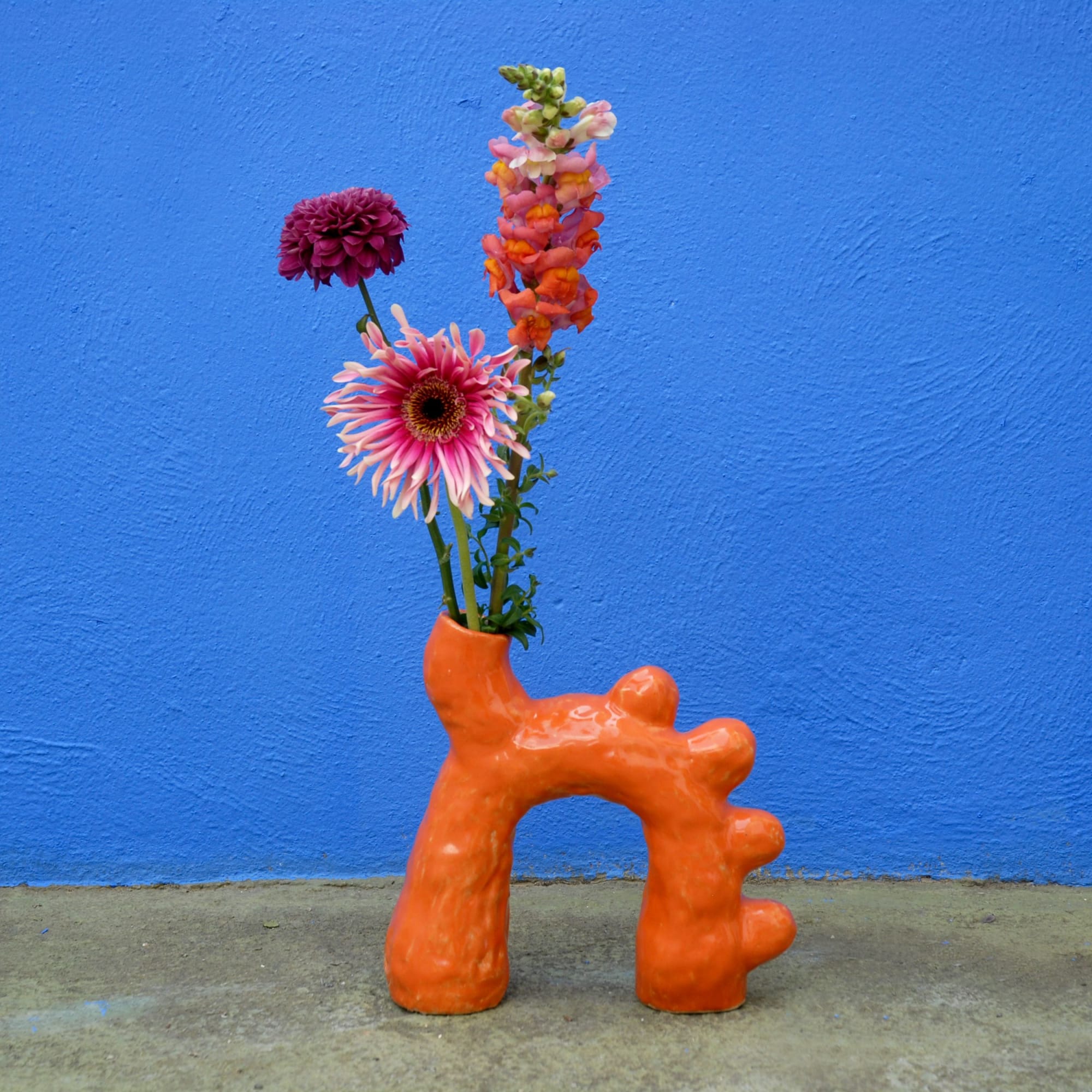 Dinosaur Vase by niho Ceramics Wescover Planters & Vases