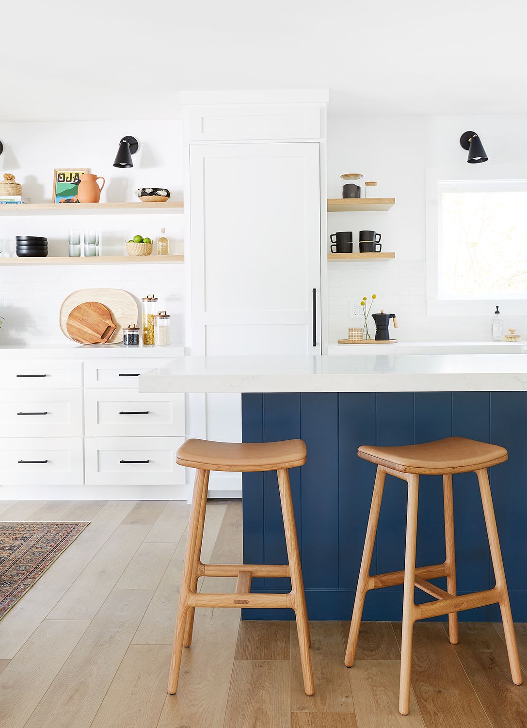 Clean, California Modern Kitchen