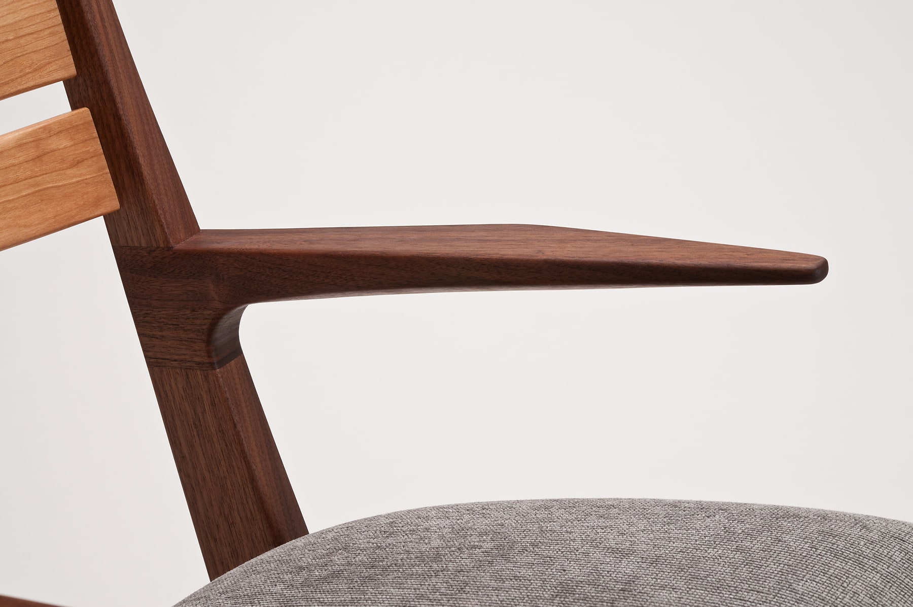 Wooden discount cantilever chair