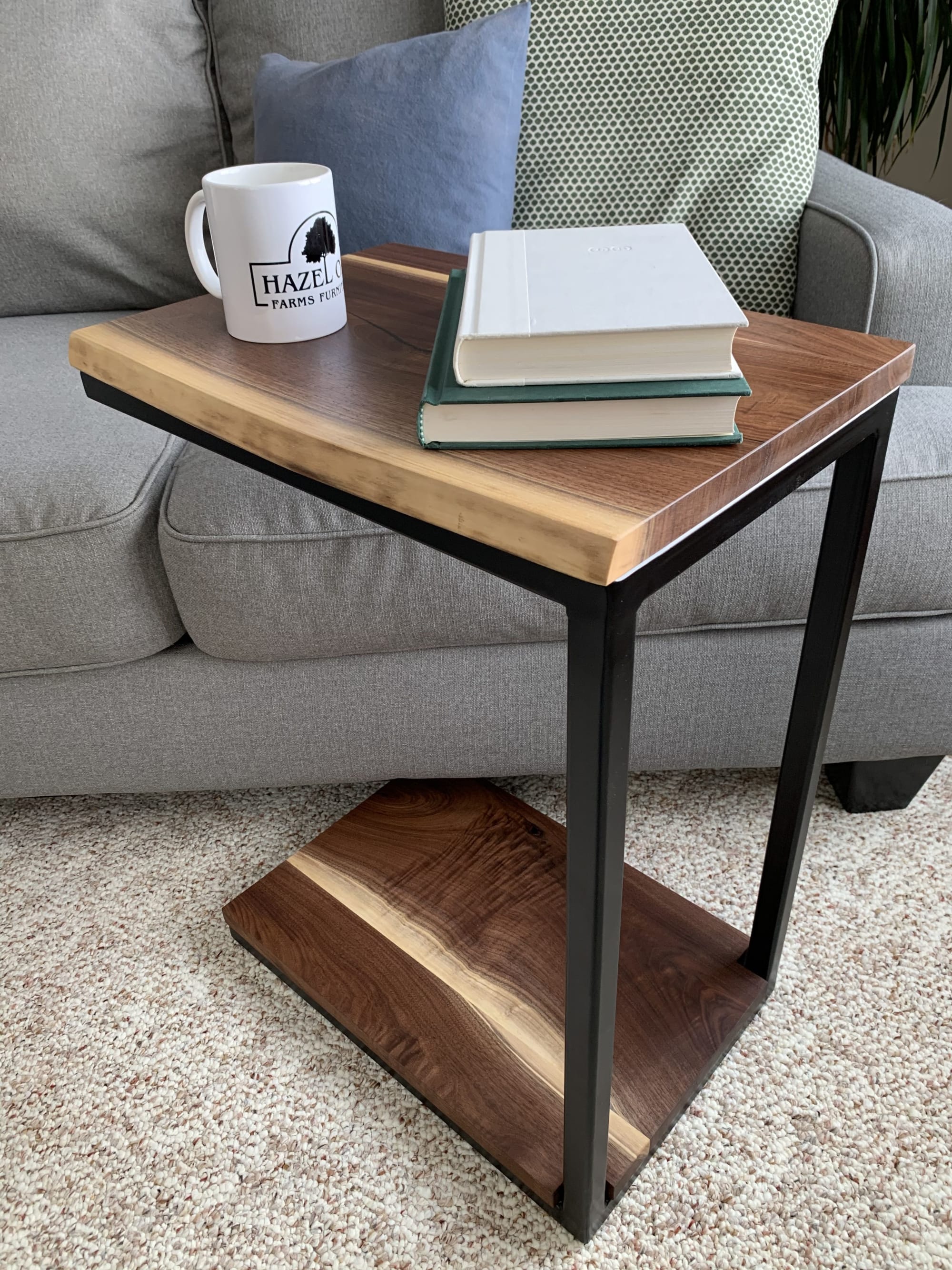 C table walnut online