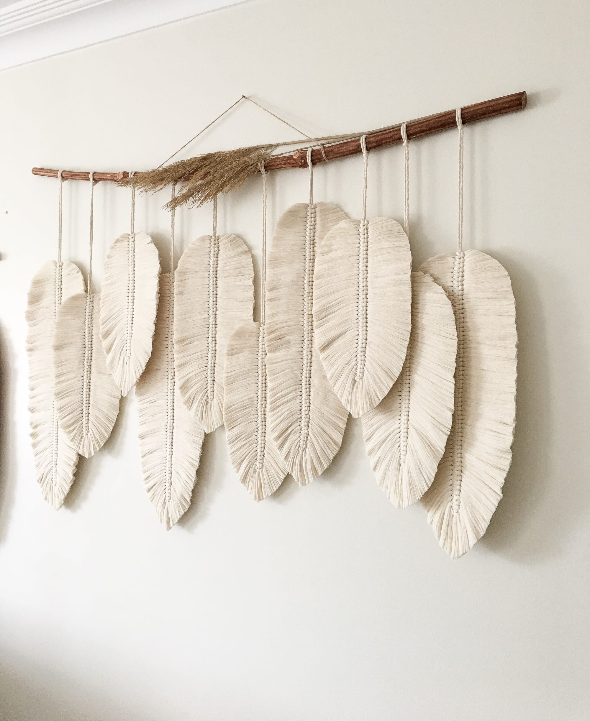 fabric-stiffener-for-macrame-feathers - Endlessly Inspired