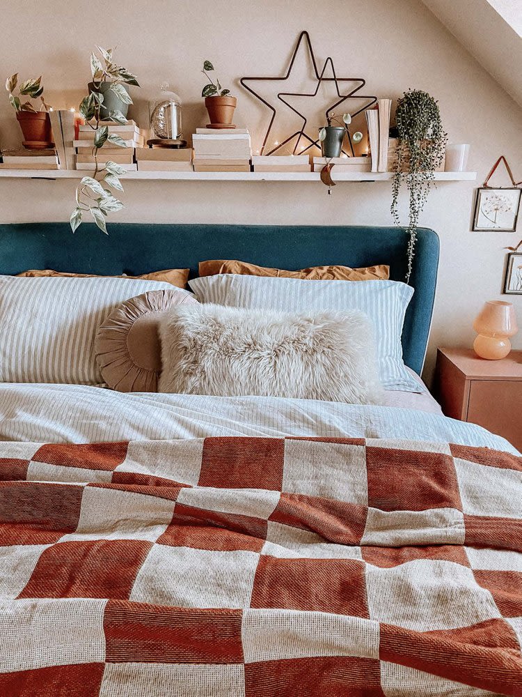 Terracotta best sale bed throw