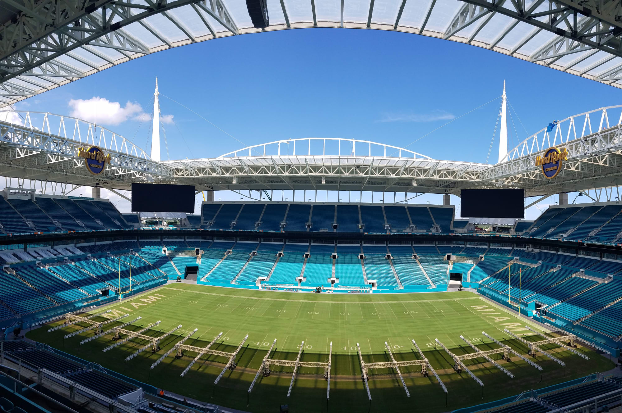 Hard Rock Stadium By Jones Sign Company At Hard Rock Stadium Miami Gardens Wescover Signage