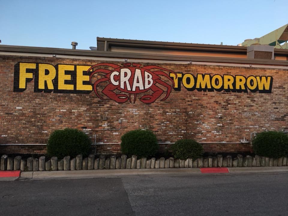 Joe’s Crab Shack mural by Sheri JohnsonLopez seen at Joe's Crab Shack