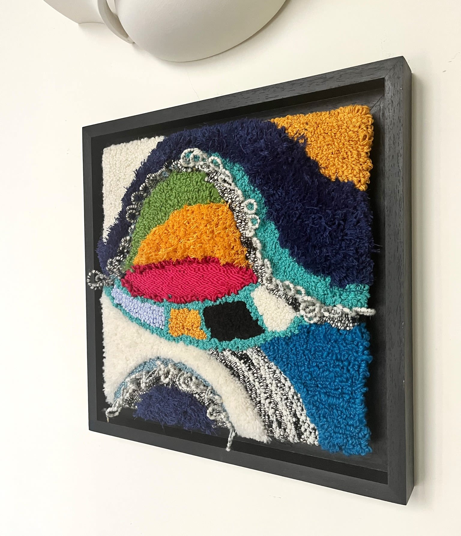 Small discount wave tapestry