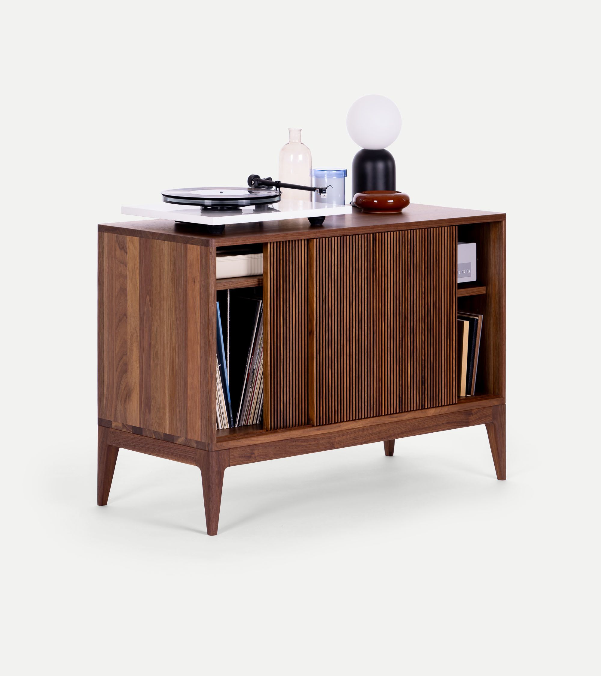 TONN 101 – Walnut Wood Record Player Stand by Mo Woodwork at