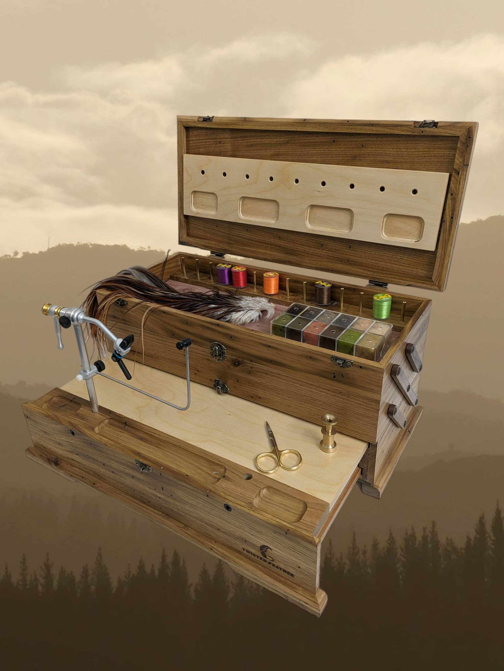 Portable Fly-Tying Chest in Rustic Butternut