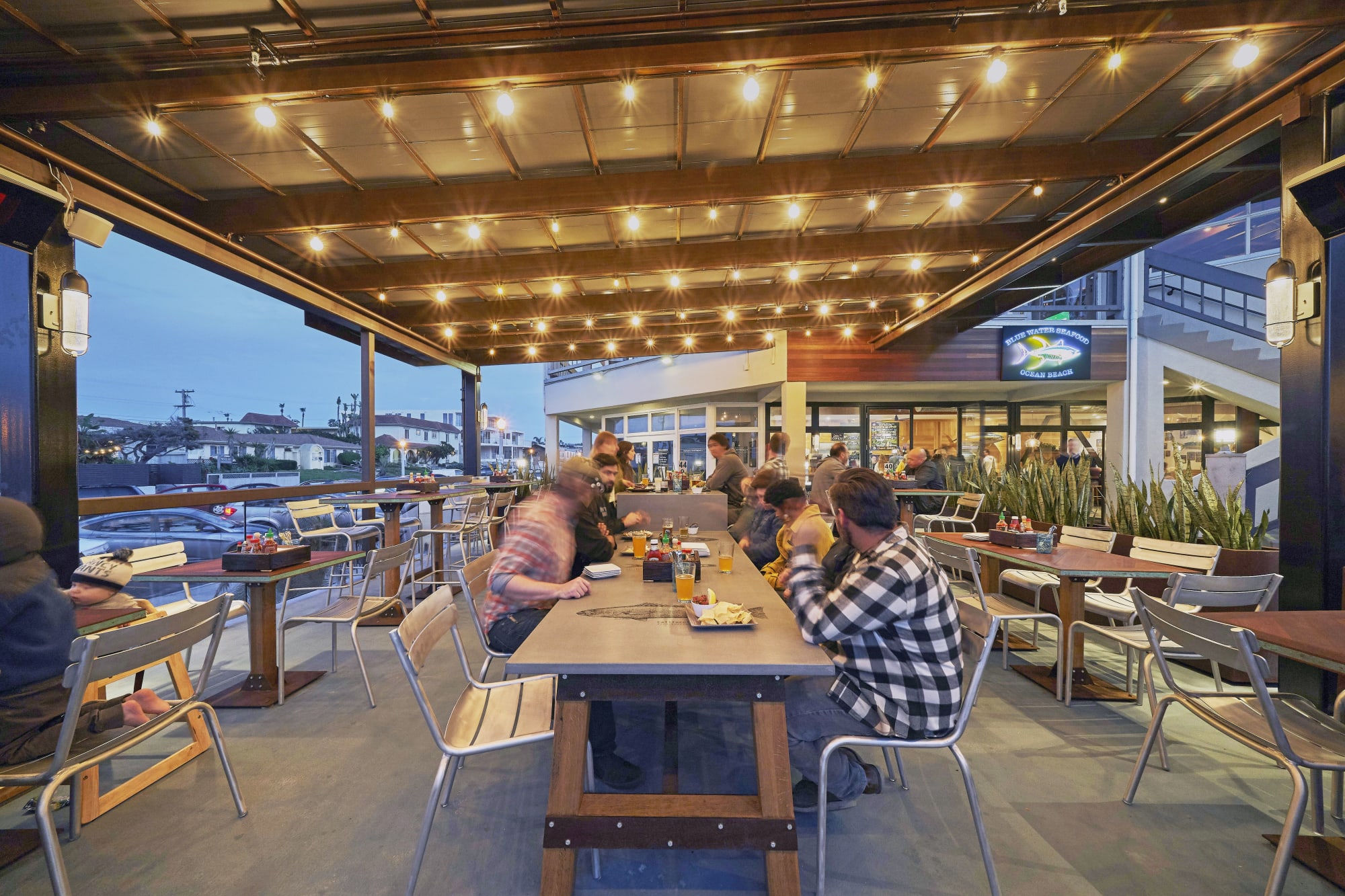 Blue Water Seafood Market Grill By Tecture Seen At Blue Water Seafood Market Grill San Diego Wescover