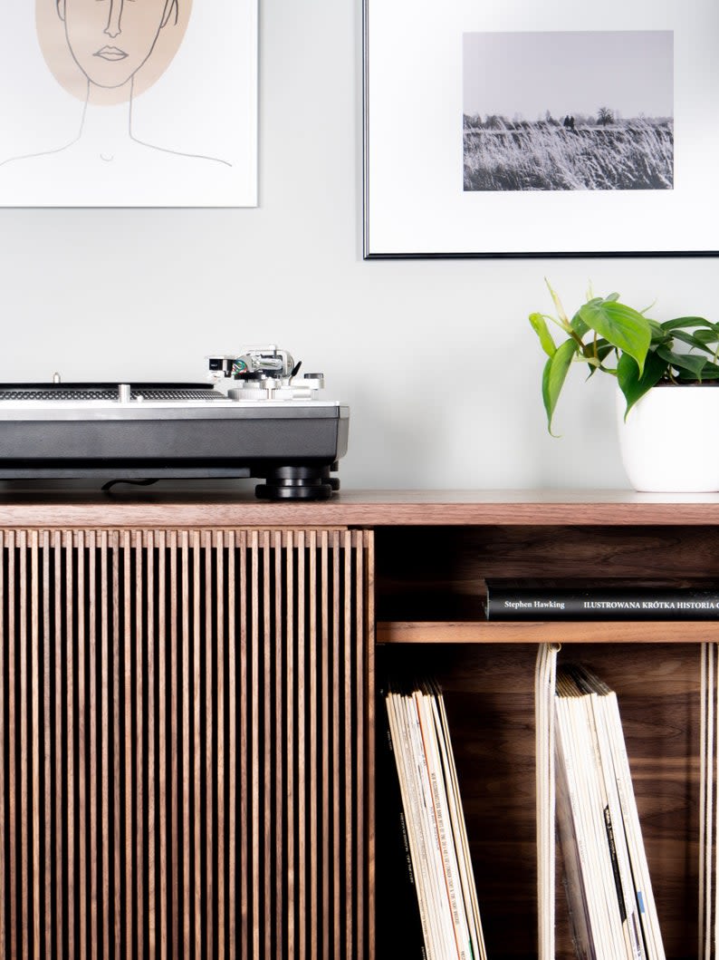 Walnut Vinyl Storage Record Player Stand, Solid Wood On Minimalist