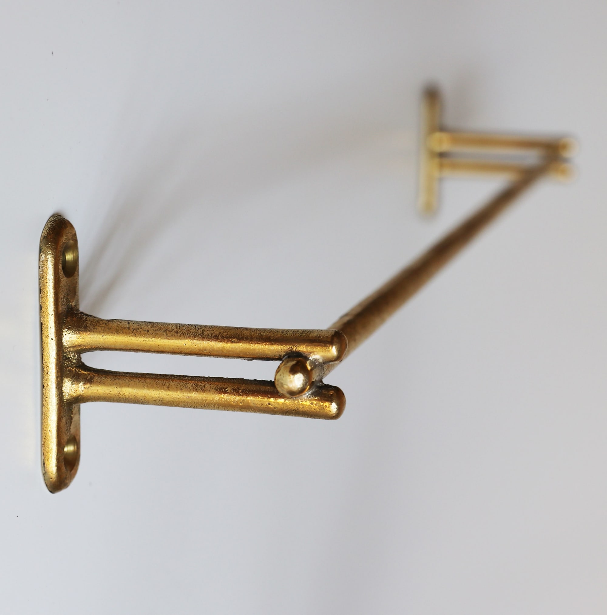 Brass & Maple, Brass Towel Holder – Betty's Marketplace