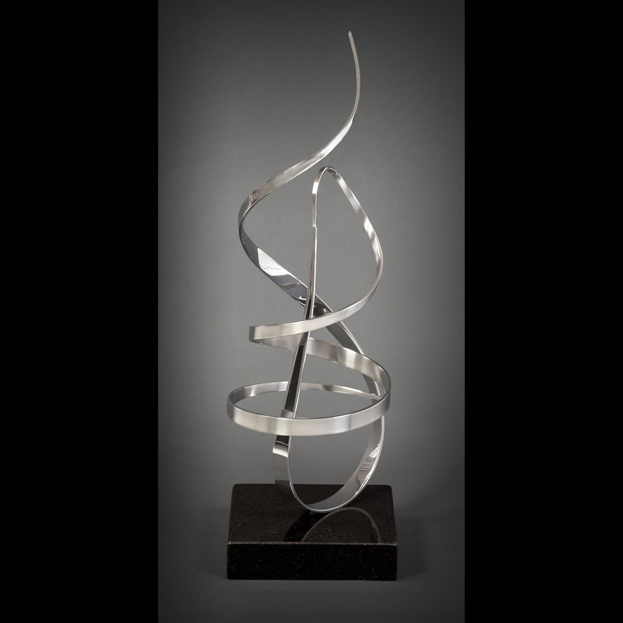 Spirit Polished and Brushed stainless kinetic art by Kinetic Steel