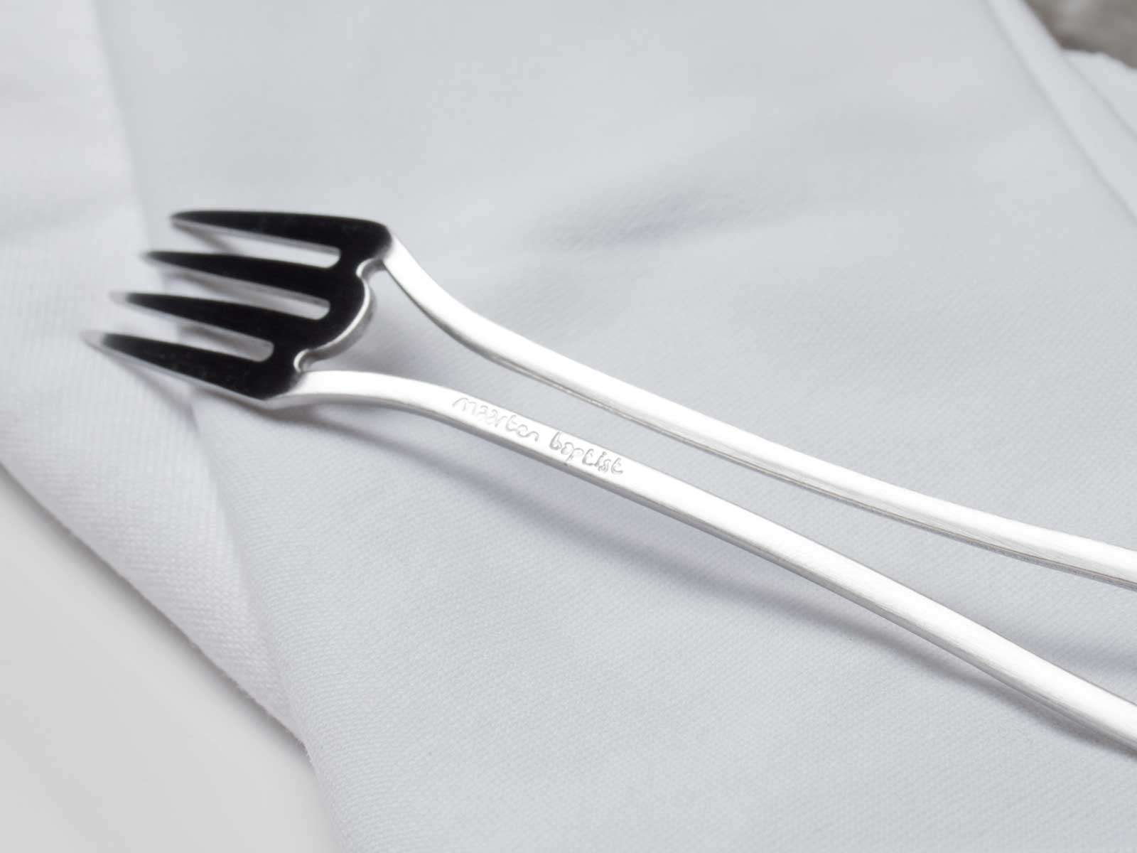 Outline cutlery black pieces