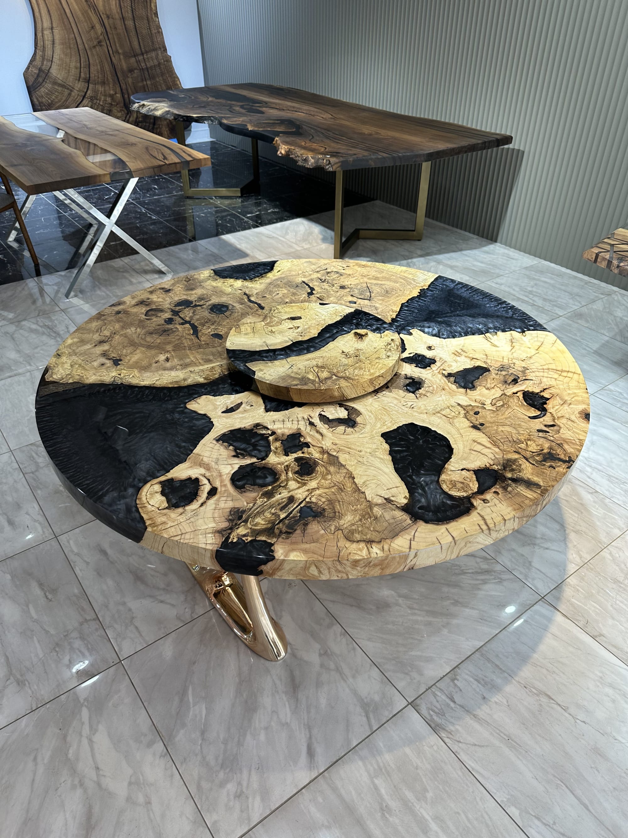 Round Epoxy Resin Coffee Table Handmade Furniture Epoxy Bar Top Restaurant  Decor