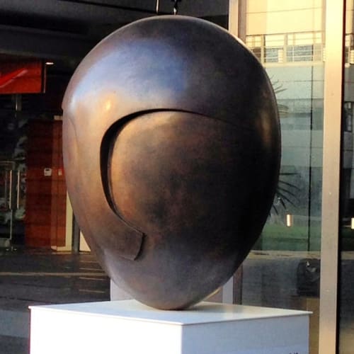 Cycladic Head | Public Sculptures by Gidon Bing | Starship Children's Hospital in Auckland