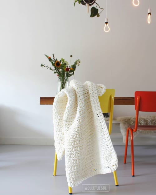 Cream 8mm Cotton Throw | Linens & Bedding by WolletjeBol | Efteling in Kaatsheuvel