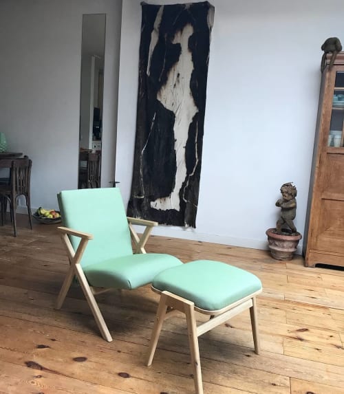 “Hybrid Chair & Footstool” | Chairs by Studio Lorier