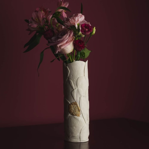 Vida Vases, two sizes | Vases & Vessels by Boya Porcelain