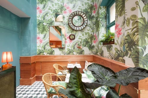 Bespoke Fern and Monstera Lleaves Wallpaper | Wallpaper by Jake Mogelson | Leo's Oyster Bar in San Francisco