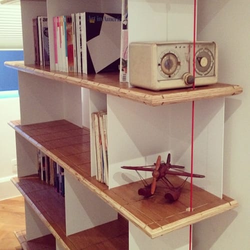 Shelf Balance | Furniture by Gustavo Bittencourt
