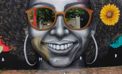 Eu vejo arte Mural | Murals by Aracê | Rede de Óticas Mercadão dos Óculos! in Centro