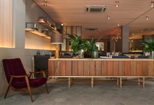 Buffet Brise-Soleil | Furniture by Gustavo Bittencourt | Press Bar Restaurante in Moinhos de Vento