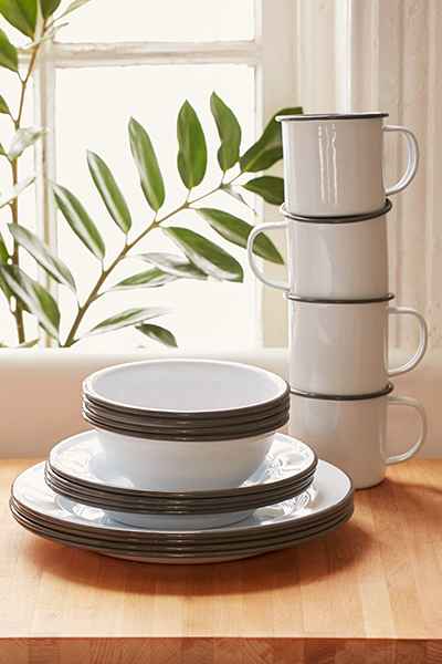 Black And White Enamelware By Crow Canyon Home At The Joshua Tree Casita Joshua Tree Wescover 7437