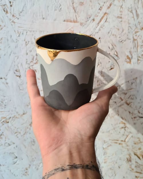 Wave Gold | Cups by BasicartPorcelain