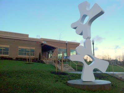 Ta Dah | Public Sculptures by CJRDesign | Snoqualmie Valley YMCA / Community Center in Snoqualmie