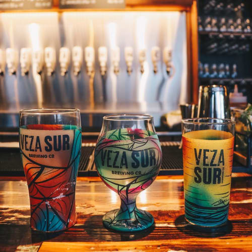 Hand-Painted Beer Glasses | Signage by David Lavernia | Veza Sur Brewing Co. in Miami