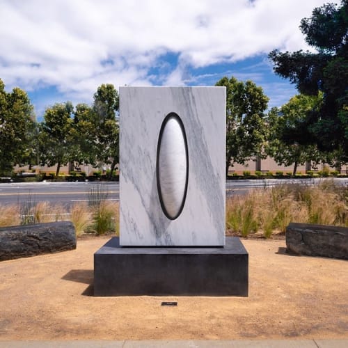 Iris (O) | Public Sculptures by Cliff Garten | Apple Central And Wolfe Campus in Sunnyvale