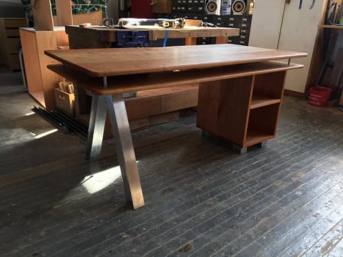 ILNYMTY Desk | Tables by Lucca Zeray | Zeray Studio in Brooklyn