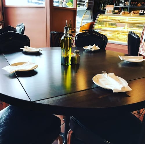 Flip-Top Table | Tables by Restaurant Wood Tables | DiMaggio Ristorante & Cafe in Harwood Heights
