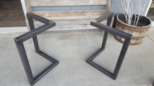 red metal table legs